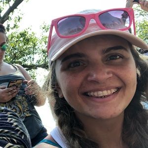 Meet your Posher, Alexis